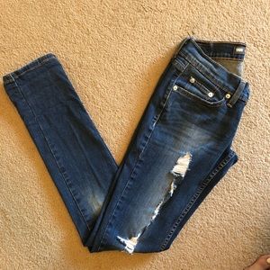 Levi’s skinny jeans